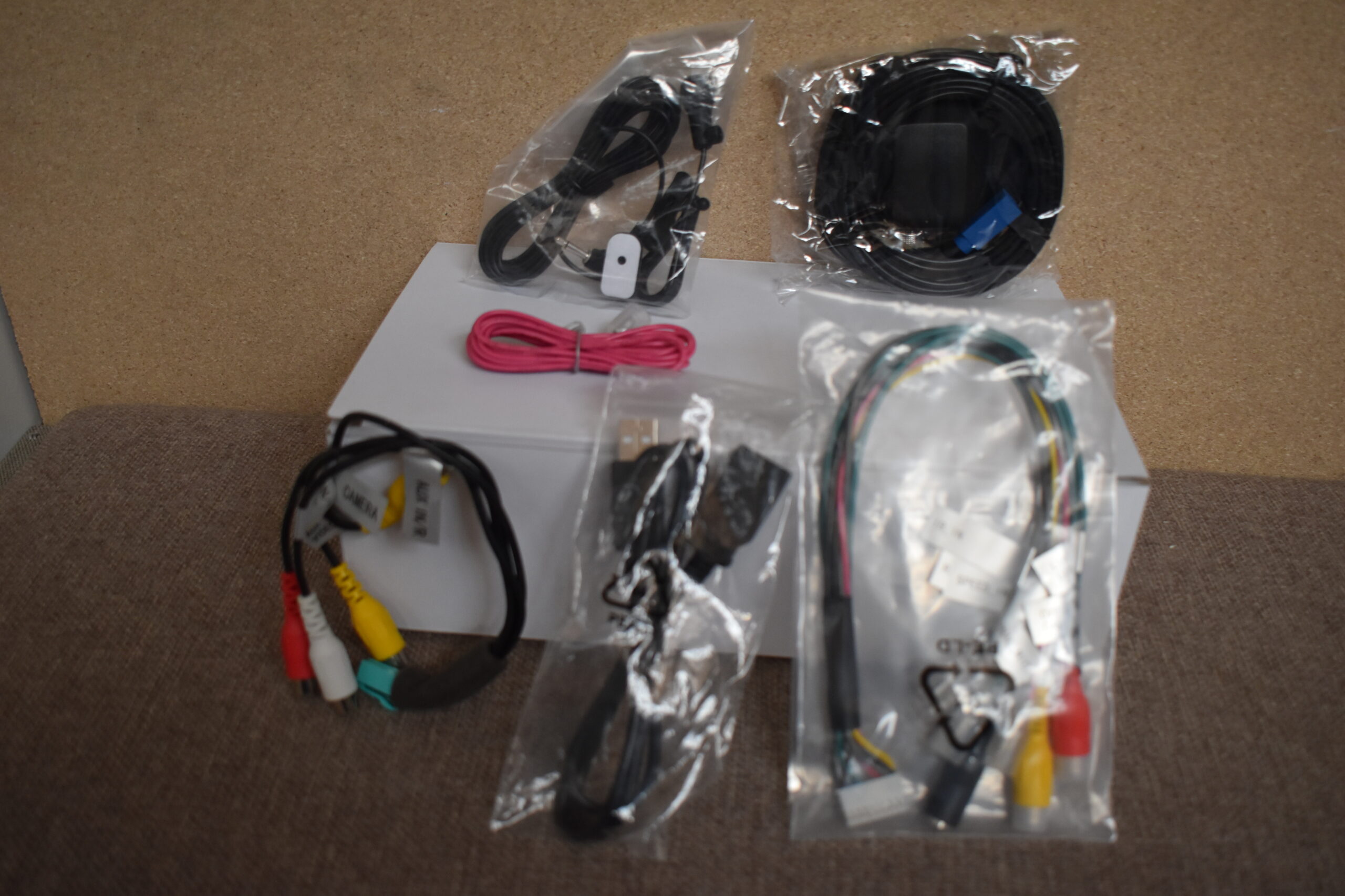 Zenec 2-DIN Naviceiver Z-N720