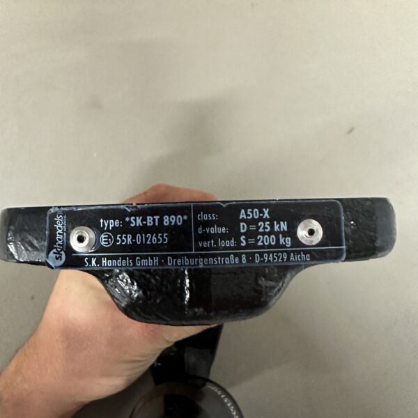 Anhängerkupplung mit Zubehör und Montage Anleitung