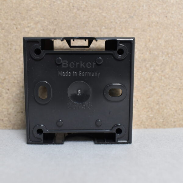 Berker Integro Flow Aufbau-Gehäuse 1fach hohe Ausführung 911512505