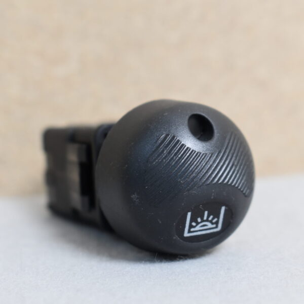 Lancia Schalter Fahrerhausleuchte 0881377