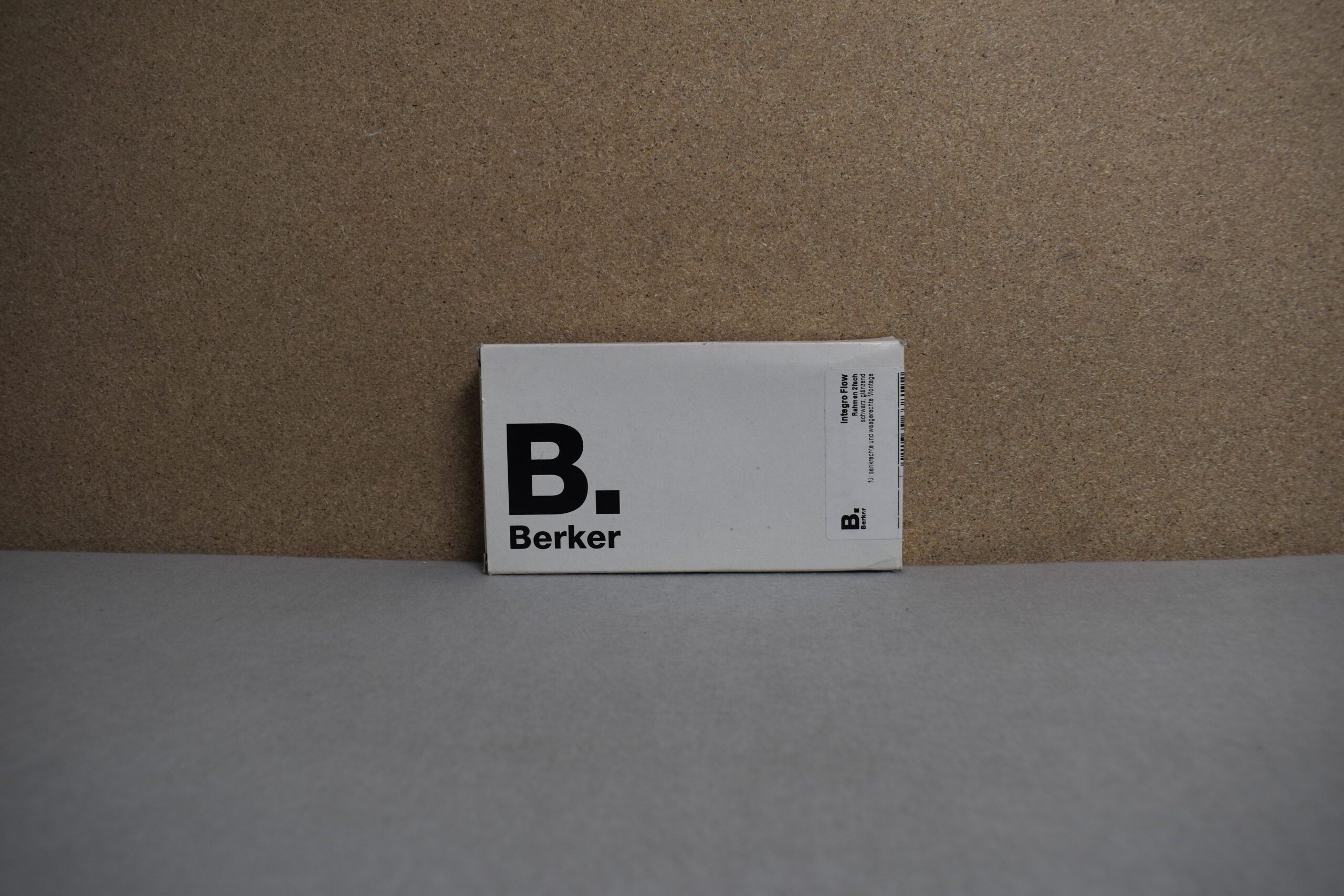 Berker Integro Flow Schalter Abdeckung Rahmen 2fach schwarz glänzend