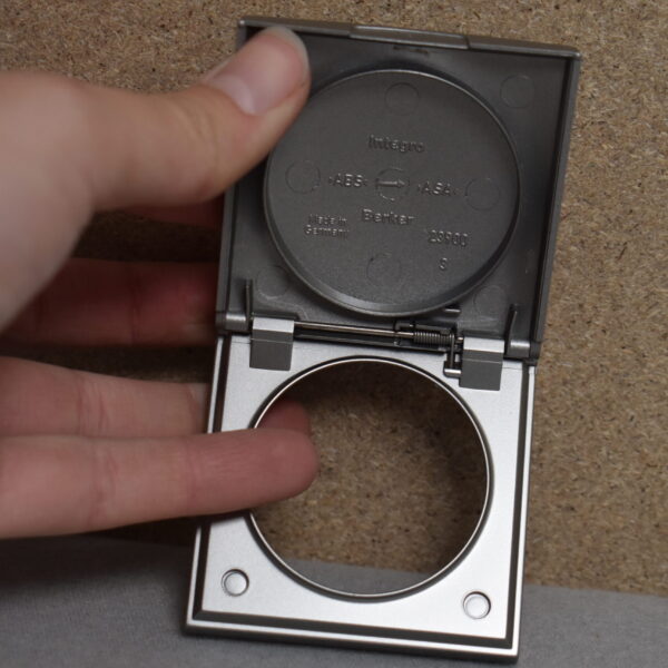 Berker Integro Schalter Abdeckung 23900