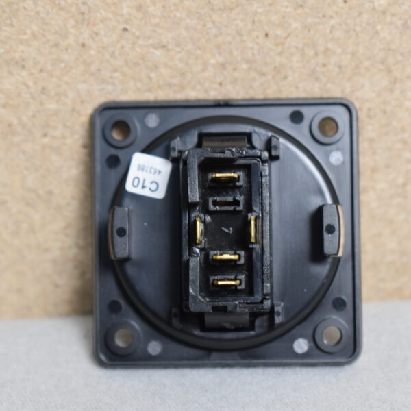 Berker Wippschalter Trittstufe silber matt