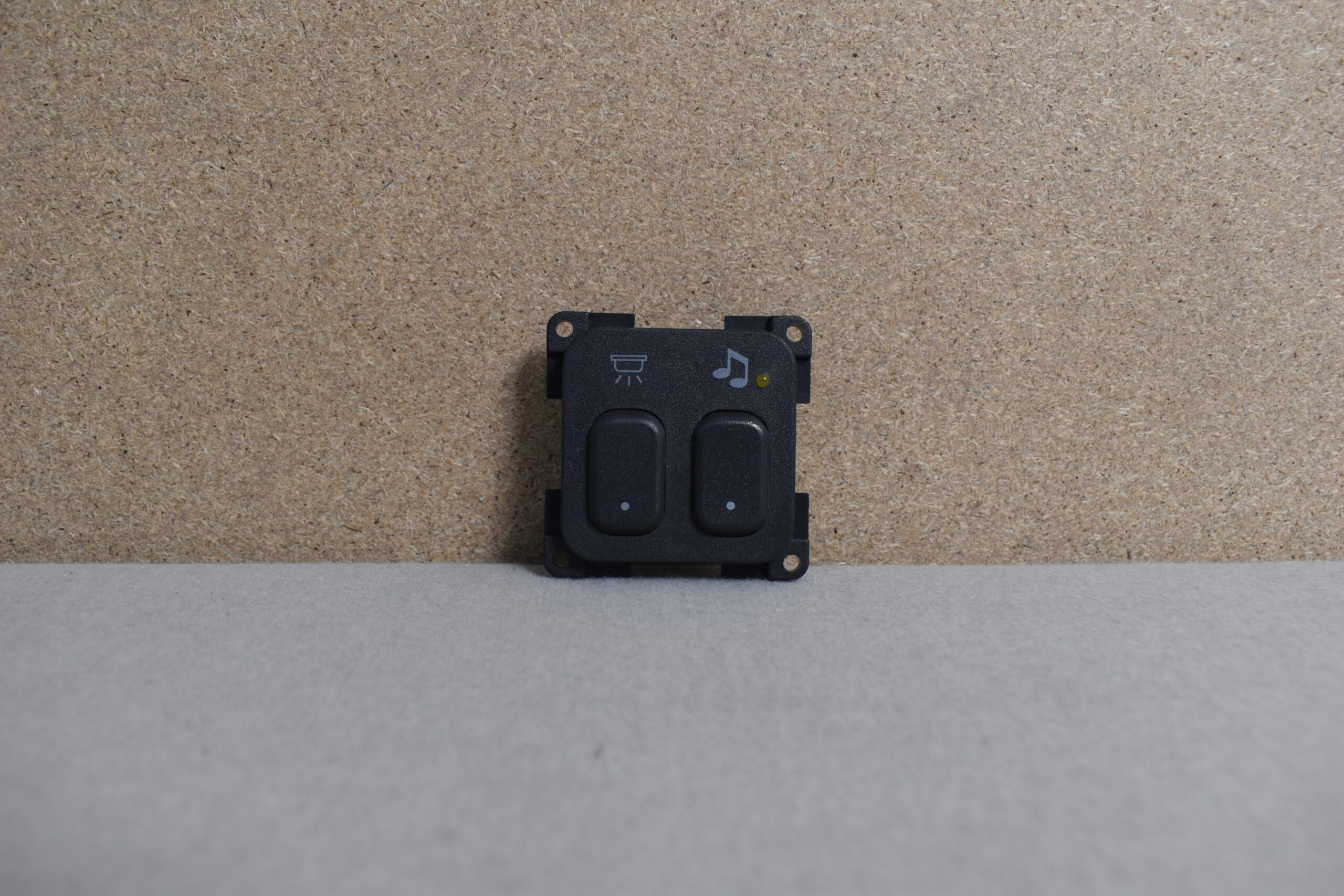 Kippschalter CBE Licht / Musik grau matt