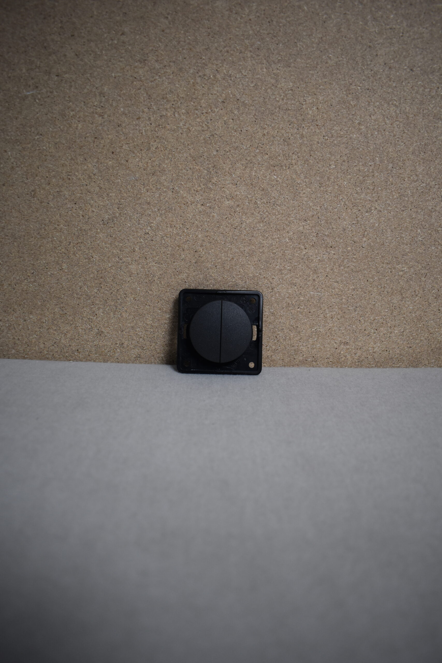 Berker Kippschalter 21564/2 schwarz