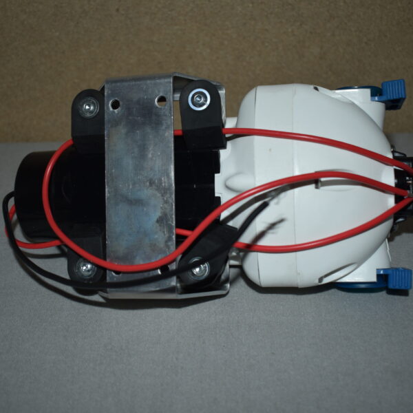 Flojet Wasserpumpe mit Adapter Model: R3426501