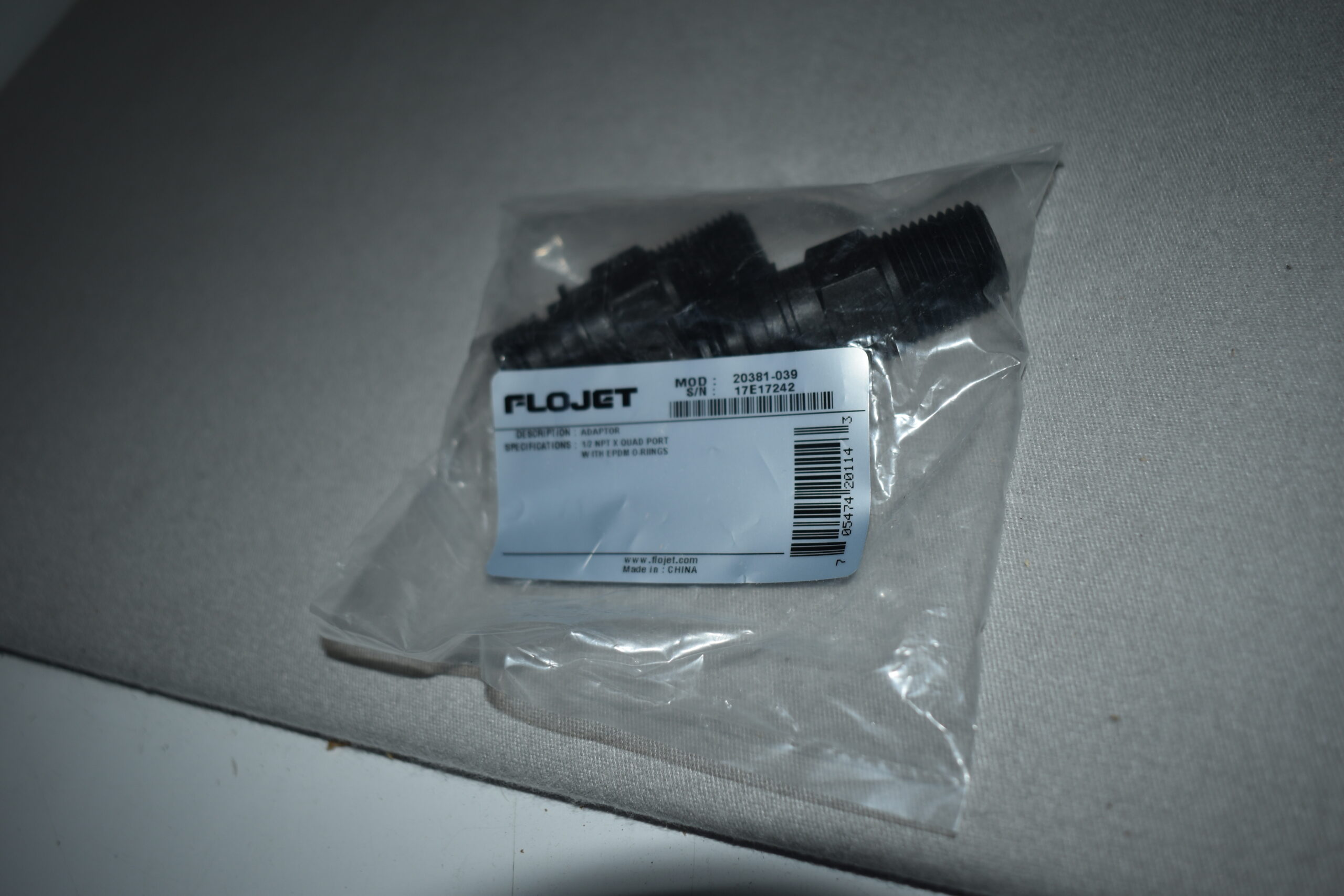 Flojet Wasserpumpe mit Adapter Model: R3426501