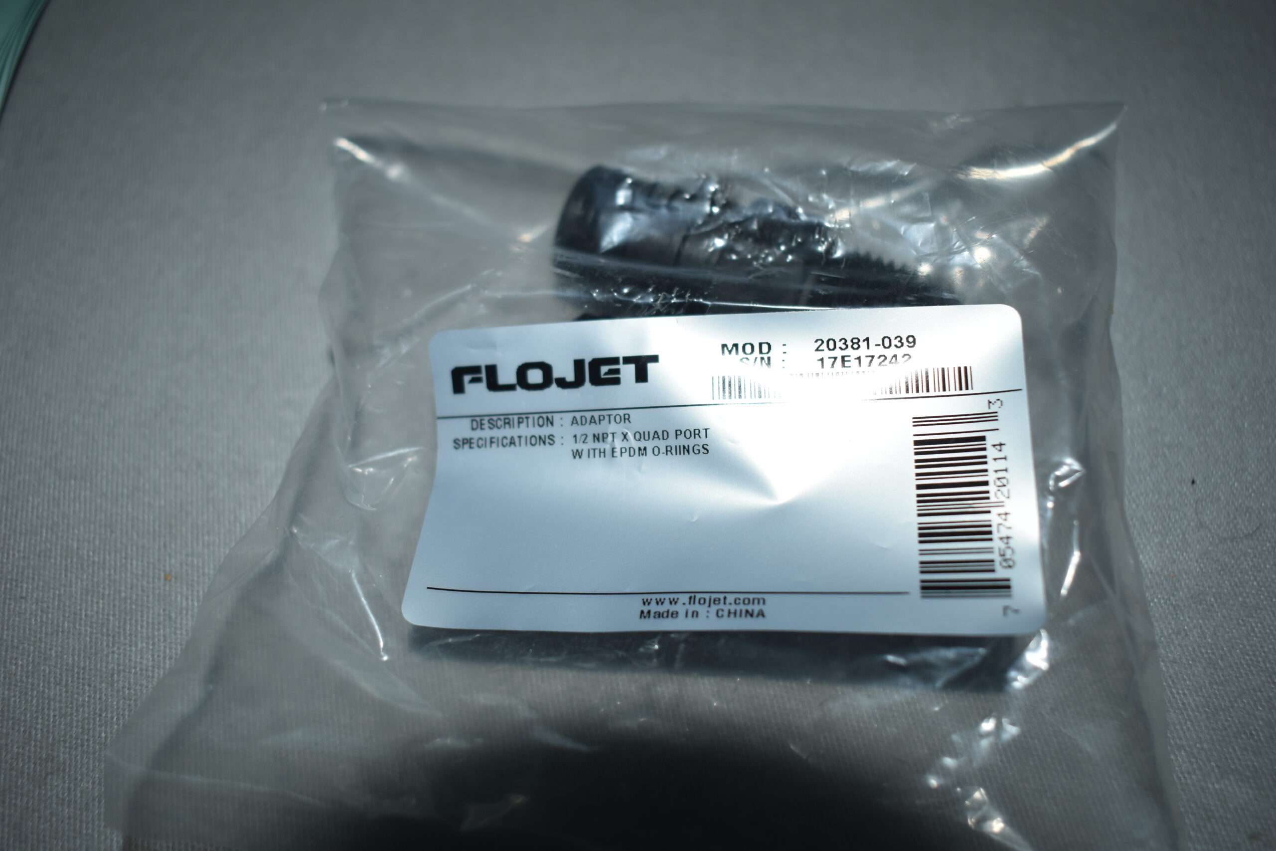 Flojet Wasserpumpe mit Adapter und Anleitung Model: R3426501