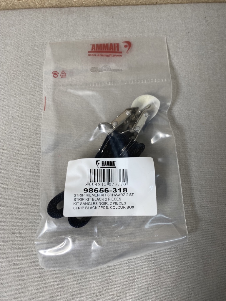 Fiamma Strip Black 98656-318 für Carry-Bike 2 Stück – Bild 3