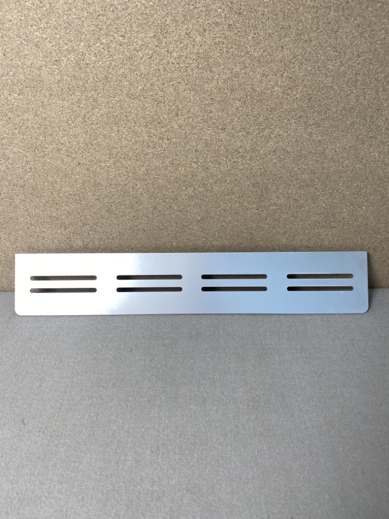 Belüftungsgitter silber 40 x 7cm – Bild 3