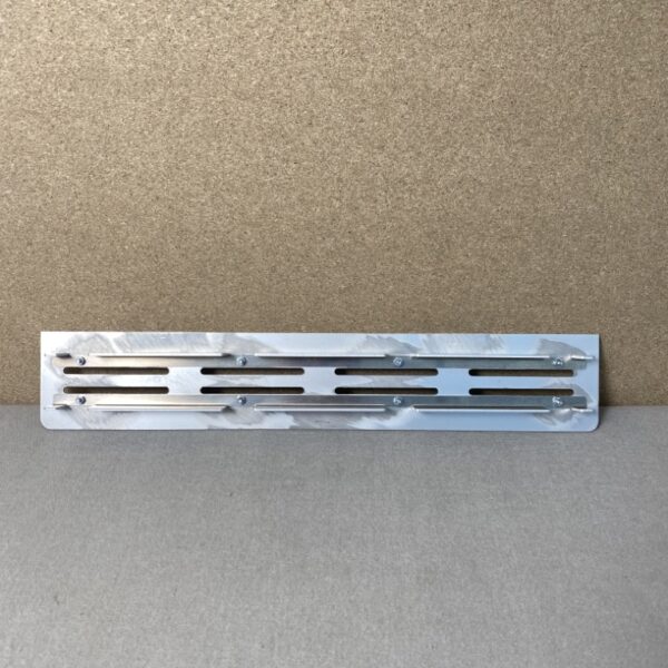 Alternative view of Belüftungsgitter silber 40 x 7cm