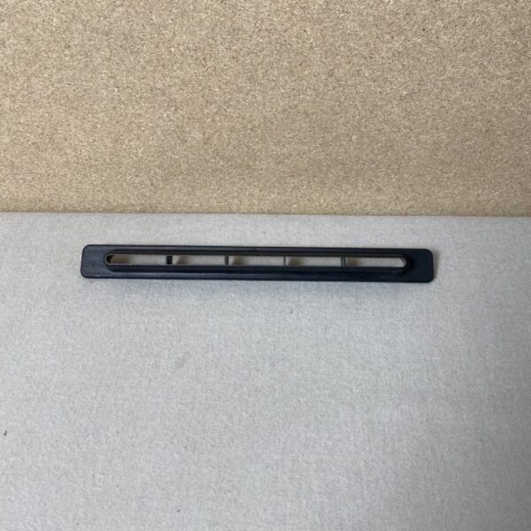 Original Clou Liner Lüftungsdüse Armaturenbrett Niesmann + Bischoff 24 x 2,5 cm Neu