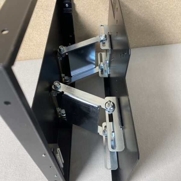 Alternative view of Cobra LCD Monitor Halter für Wandeinbau MC029028 Neu