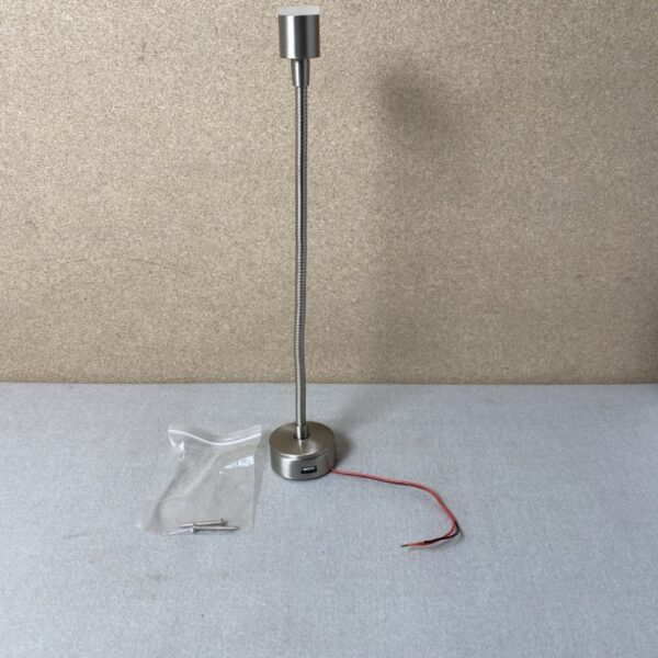 Schwanenhalslampe / Leselampe LED mit USB-Anschluss 28cm Brushed Chrome 12 V