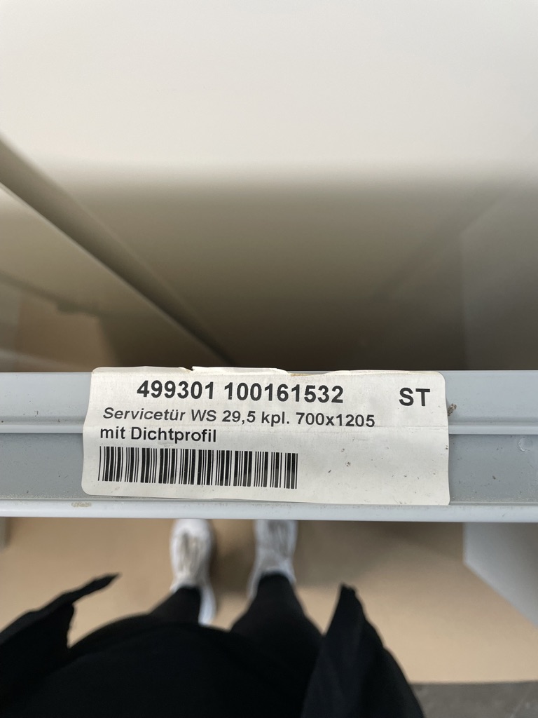 Klappenrahmen, Serviceklappe grau, 700 x 1205 mm, für Wohnmobil – Bild 2