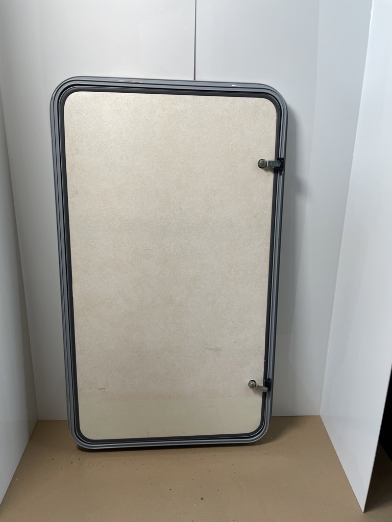 Klappenrahmen, Serviceklappe grau, 700 x 1205 mm, für Wohnmobil – Bild 4
