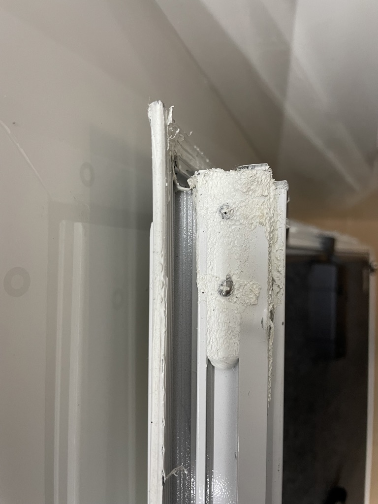 Garagenklappe Niesmann und Bischoff, weiß – Bild 4