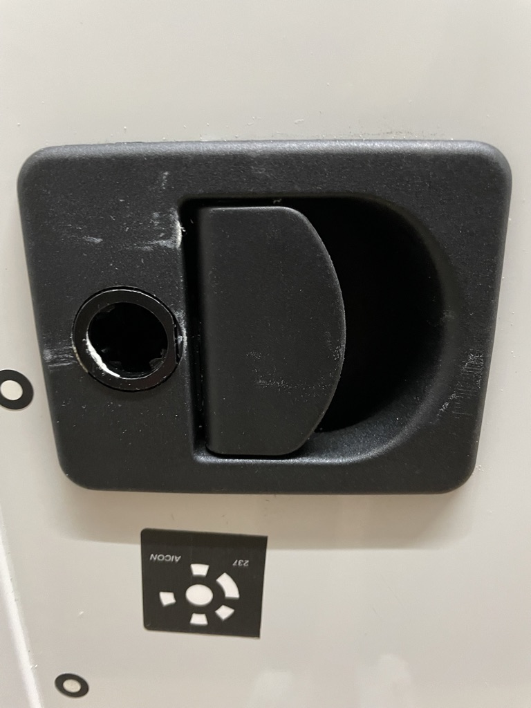 Garagenklappe Niesmann und Bischoff, weiß – Bild 5