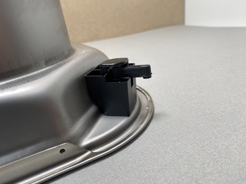 SMEV Waschbecken mit Glasabdeckung für Wohnmobil – Bild 5