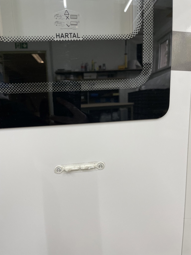 Hartal Aufbautür 190x60cm für Wohnmobil, weiß/grau