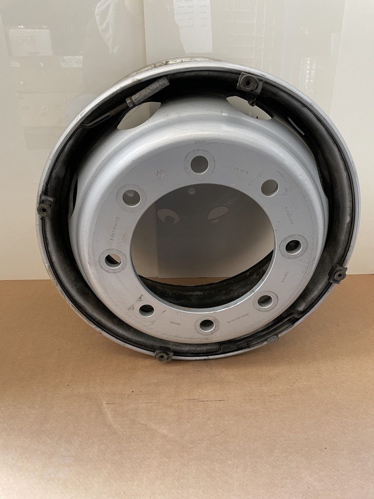 Stahlfelge 19,5 Zoll MAN, gebraucht