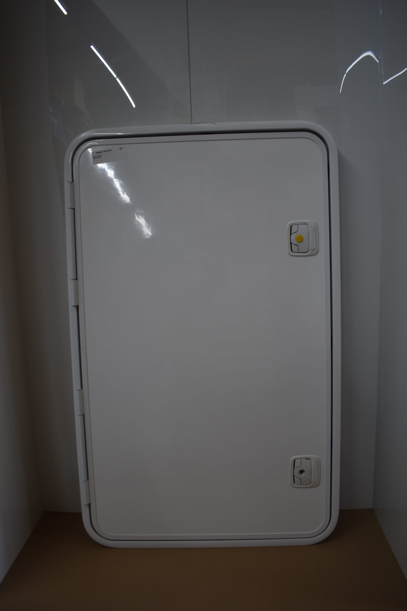 Serviceklappe weiß 750 x 1220 mm, RAL 9010 Alu pulverbeschichtet