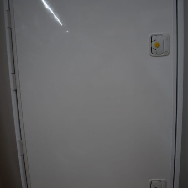 Serviceklappe weiß 750 x 1220 mm, RAL 9010 Alu pulverbeschichtet