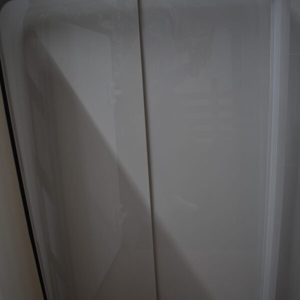 Serviceklappe weiß 750 x 1220 mm, RAL 9010 Alu pulverbeschichtet