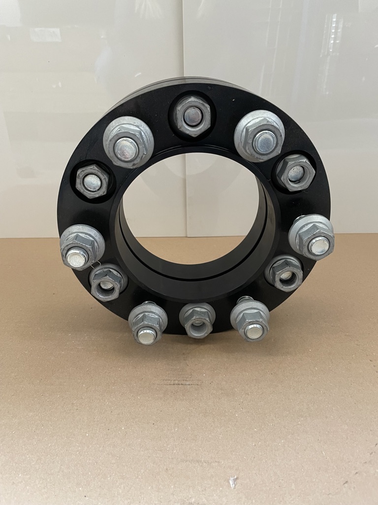 Spurverbreiterung für Iveco Daily, für zwei Räder – Bild 2