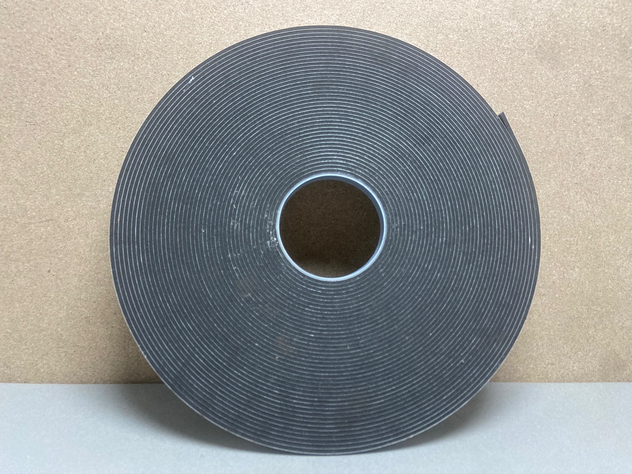 Schaumband PVC schwarz , Eura Mobil 3mm x 15mm x 2m – Bild 2