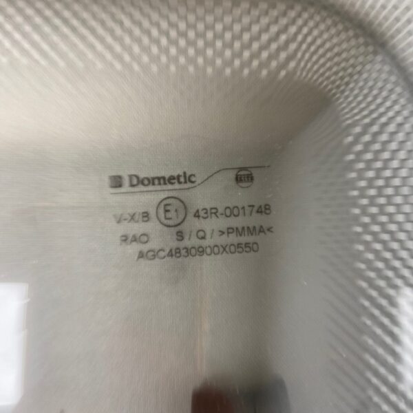 Ausstellscheibe, Dometic, 900 x 550mm