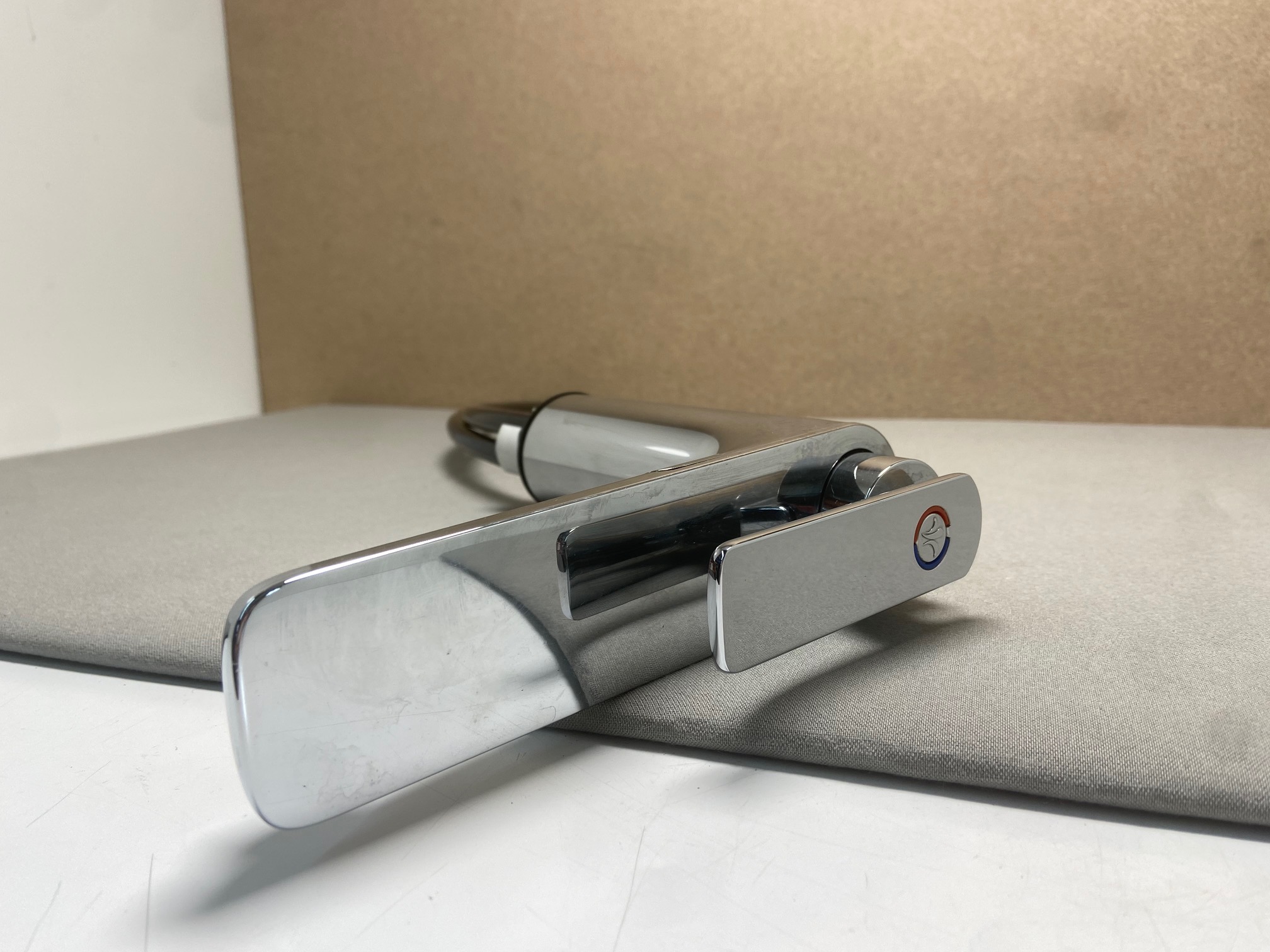 Wasserhahn für Wohnmobil, Reich – Bild 3