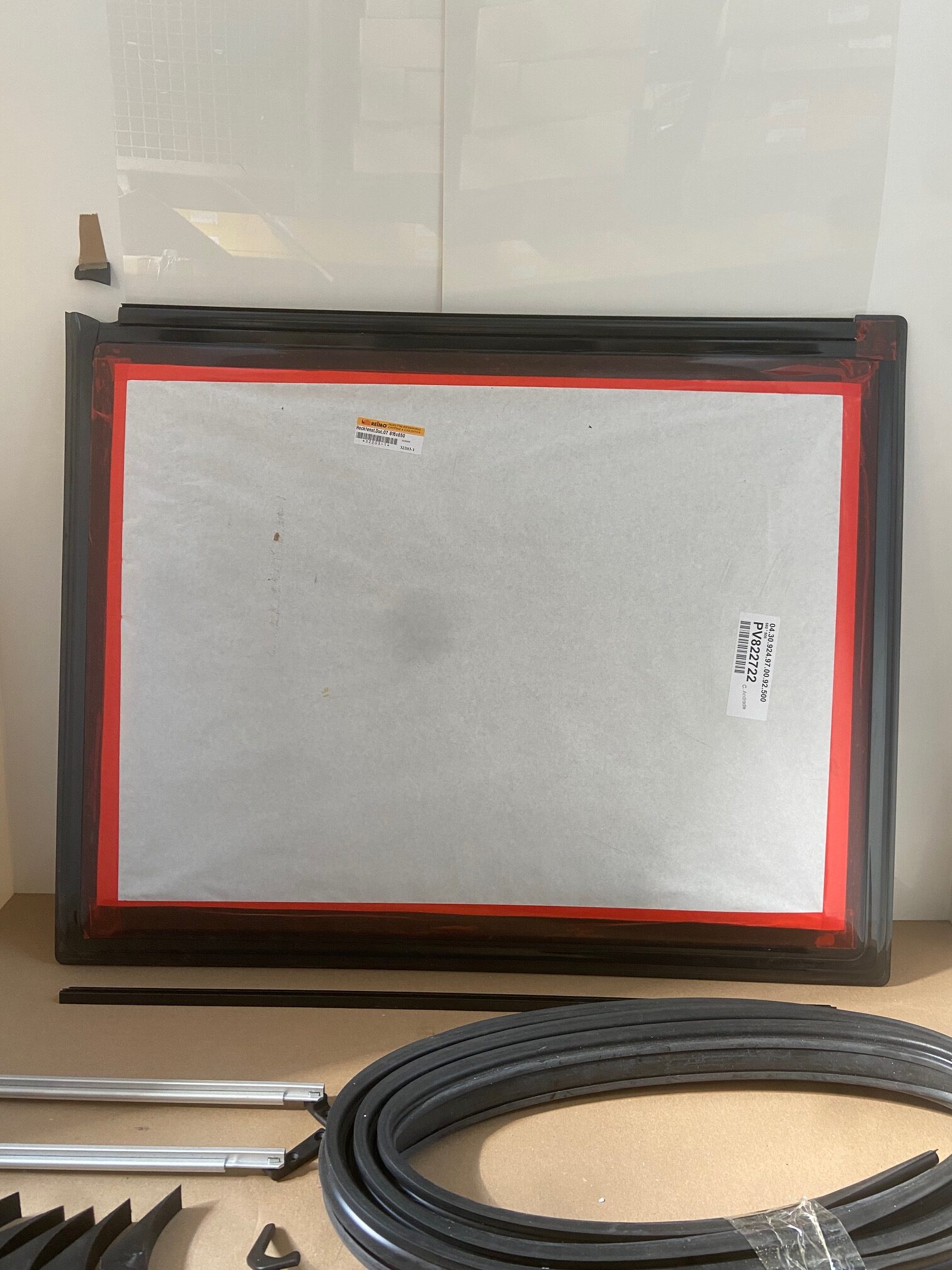 Ausstellfenster , Peugeot Expert ab Bj. 07/06, Citroen Jumper, für Fiat Ducato 816 x 650 mm