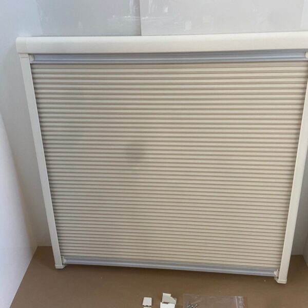 Rollo mit Verdunklung und Fliegenschutz, 800 x 800 mm