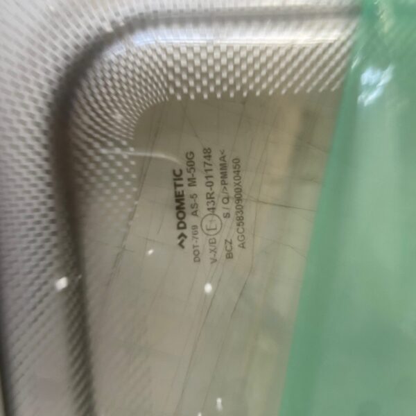 Dometic Ausstellscheibe C5, 900 x 45 cm