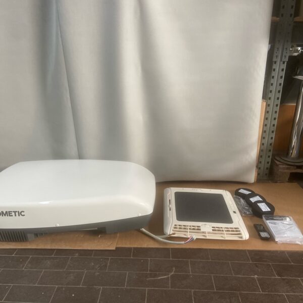 Klimaanlage Fresh Jet FJ-2700, Dometic für Wohnmobil