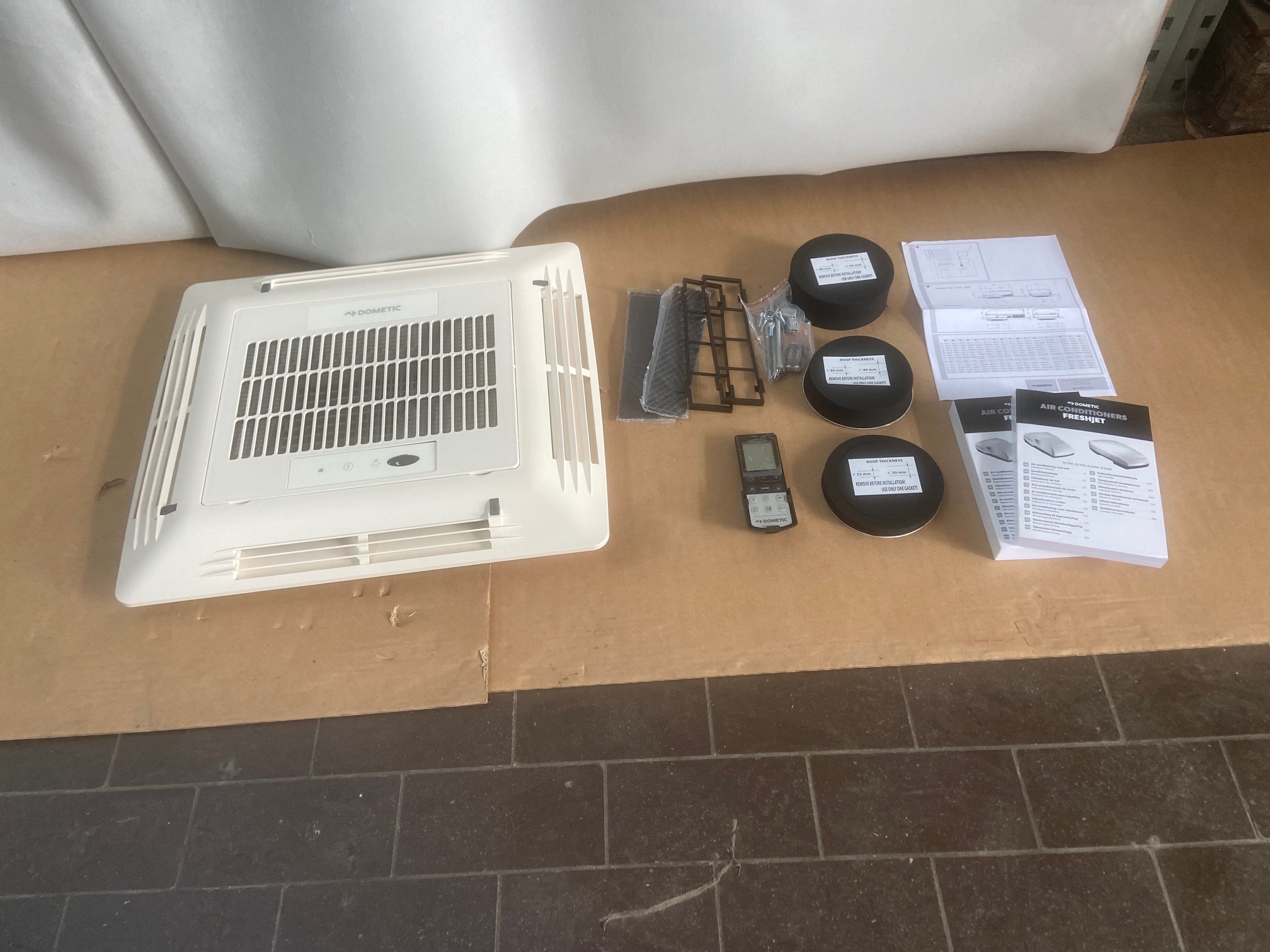 Luftverteiler für Air Conditioners Fresh Jet, Dometic