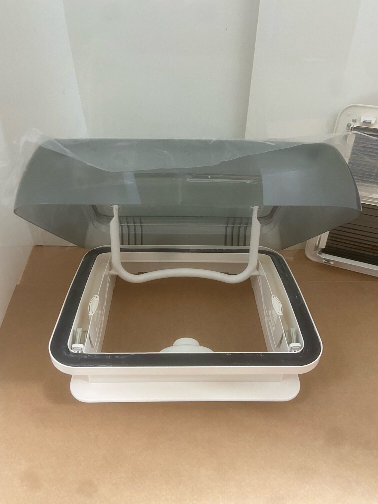 Mini Heki Haube, Dometic, 400 x 380 mm