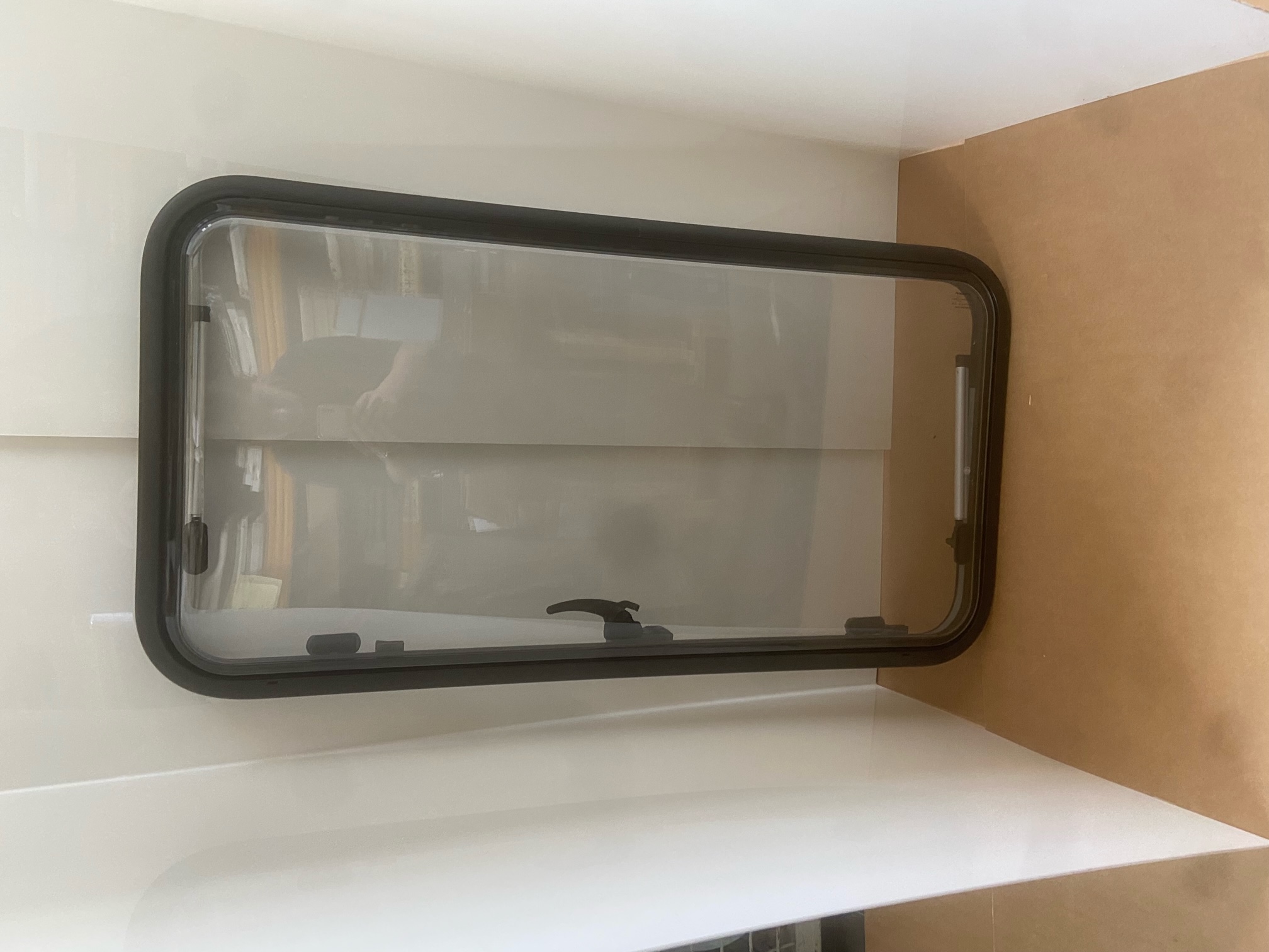 Ausstellfenster von Dometic für Wohnmobil, 104 x 54 cm