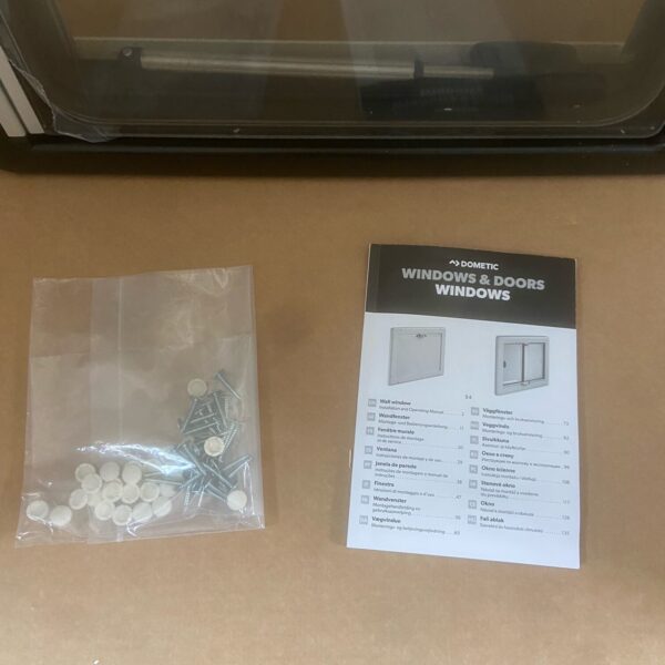 S4 Ausstellfenster für Wohnmobil, Dometic, 1000 x 500 mm