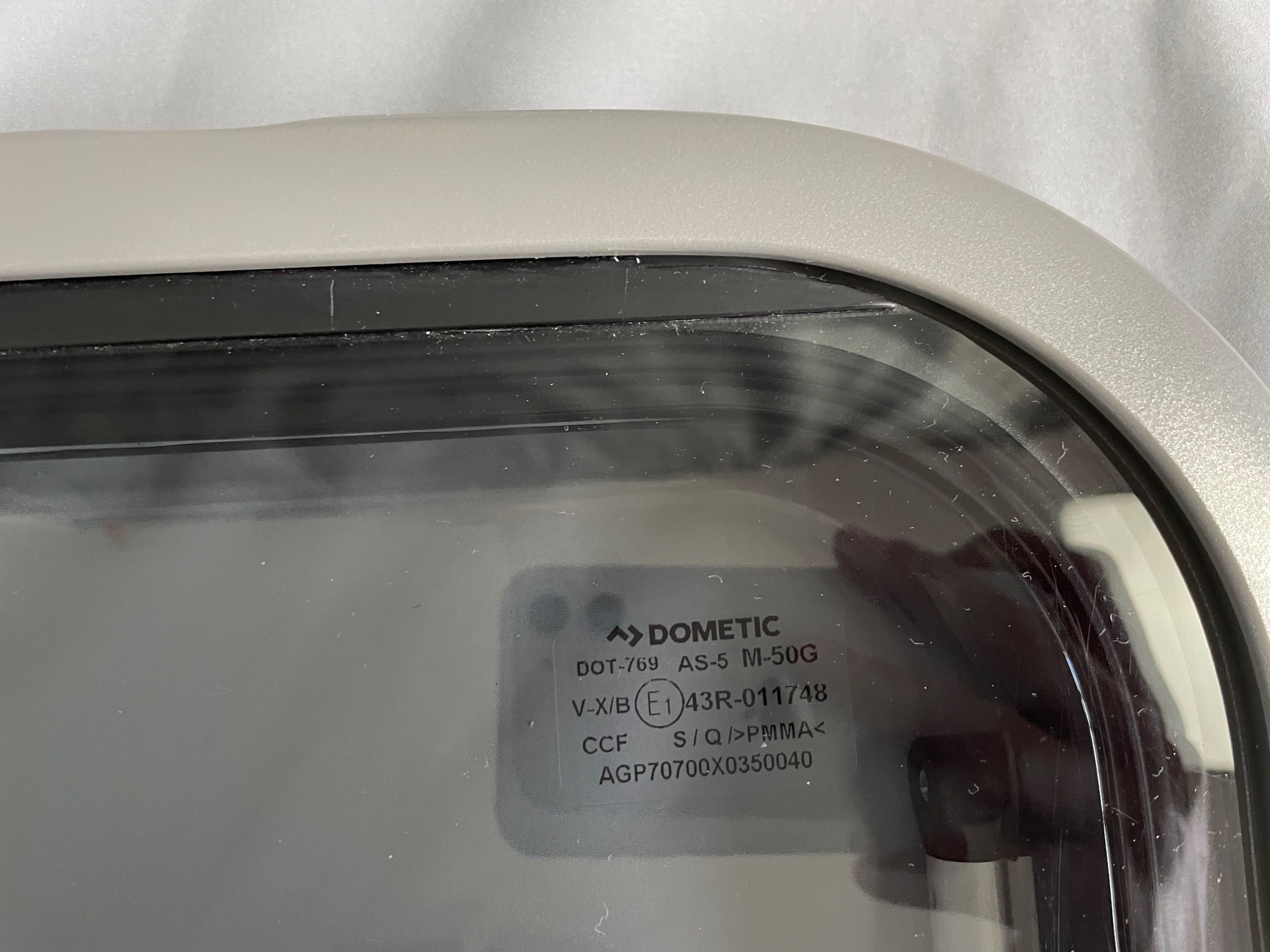 Dometic Ausstellfenster 700x350mm