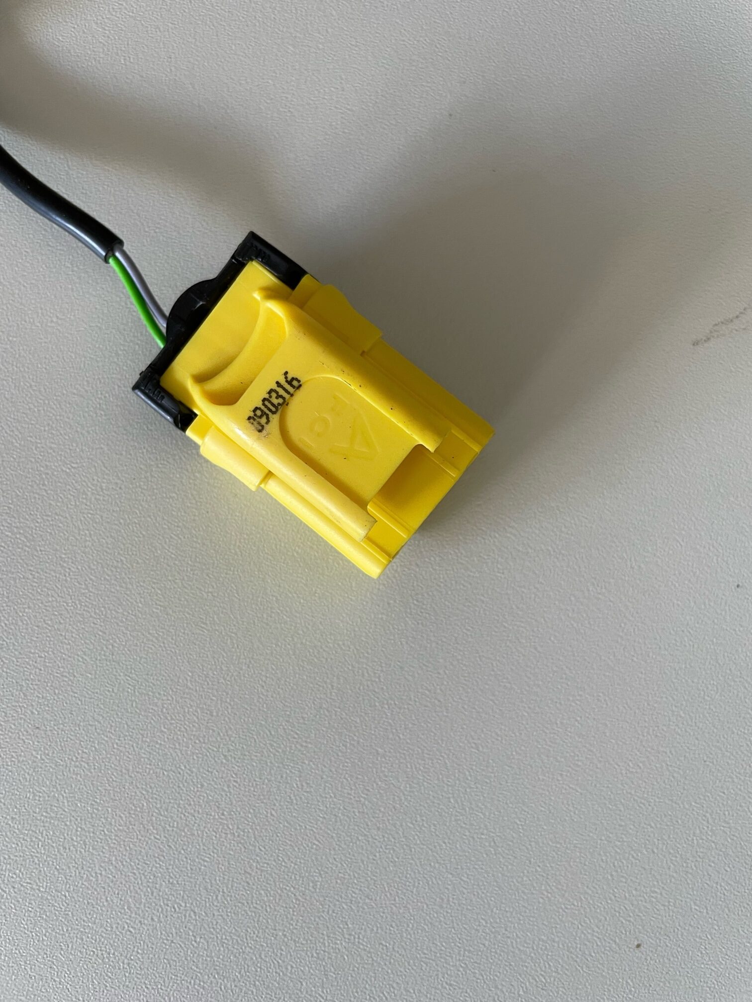 Aguti Automotiv GIS Liner, Beifahrersitz