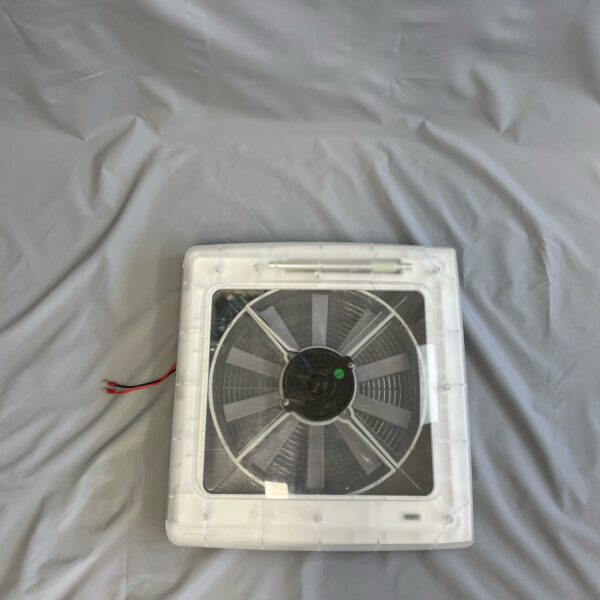 Thule Lüfter ohne Innenrahmen, ca. 39 x 39 cm