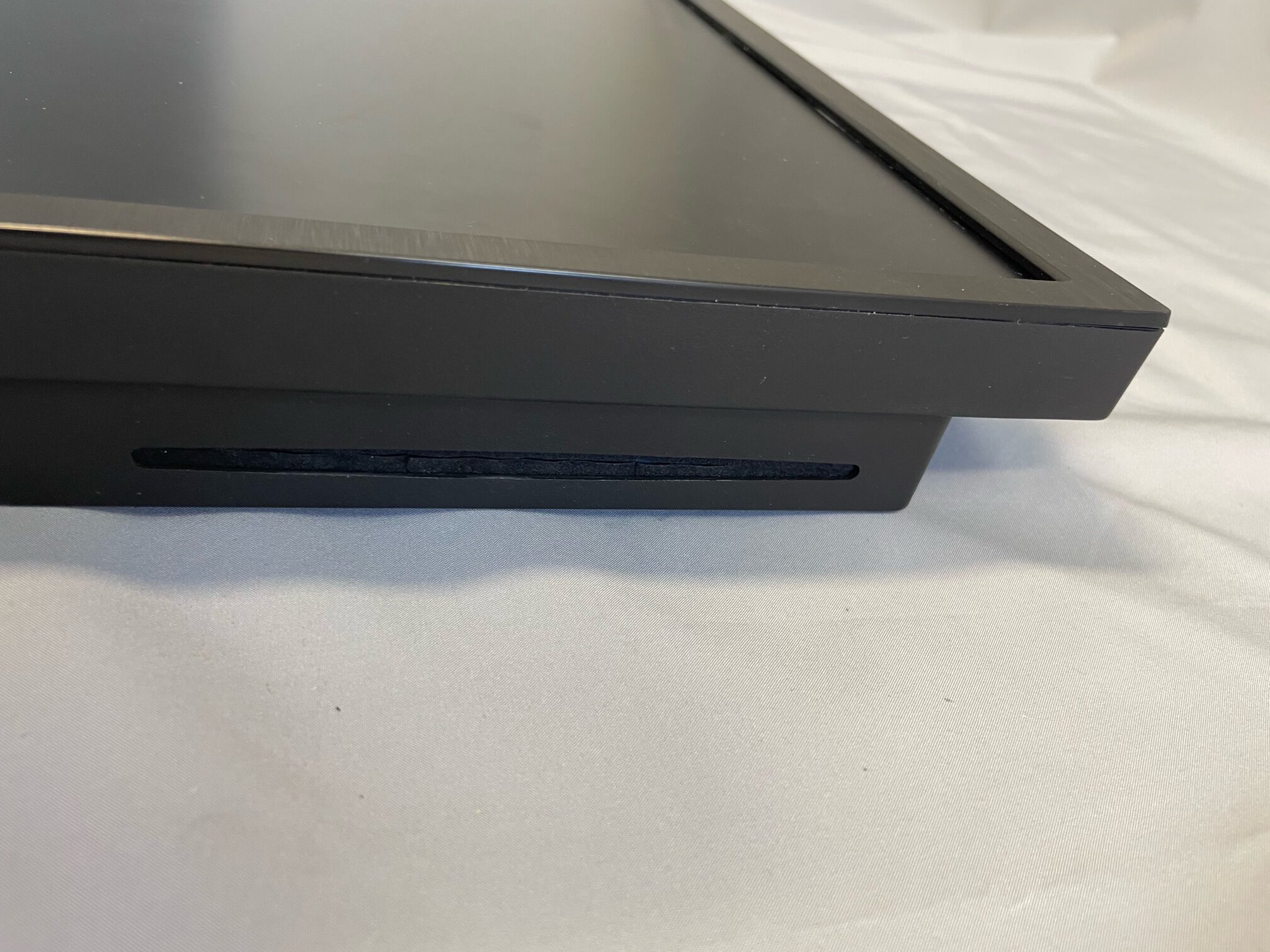 Alphatronic R- Line Tv, ca. 46,3 x 30,5 x 4,4 cm