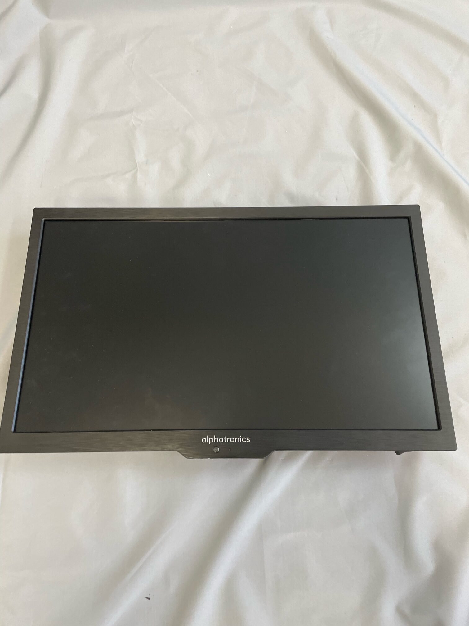 Alphatronic R- Line Tv, ca. 46,3 x 30,5 x 4,4 cm