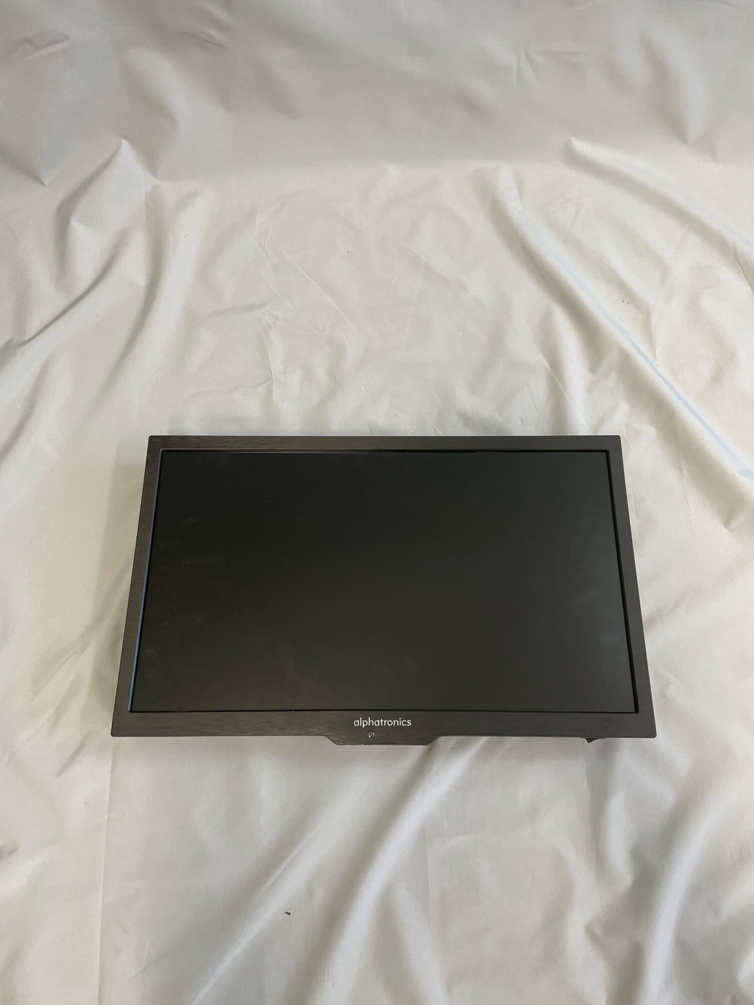 Alphatronic R- Line Tv, ca. 46,3 x 30,5 x 4,4 cm