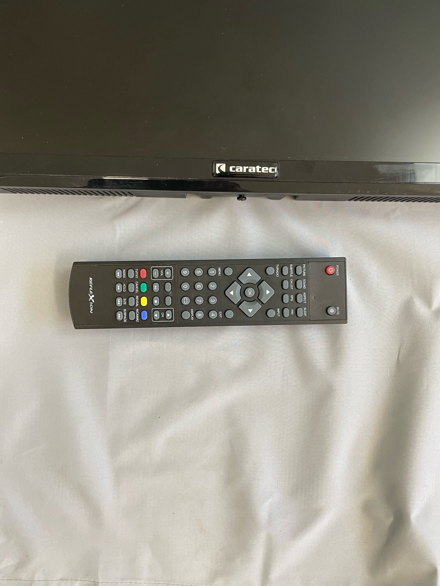 Caratec Vision CAV 220X-DB, 55cm 24´´ LED TV