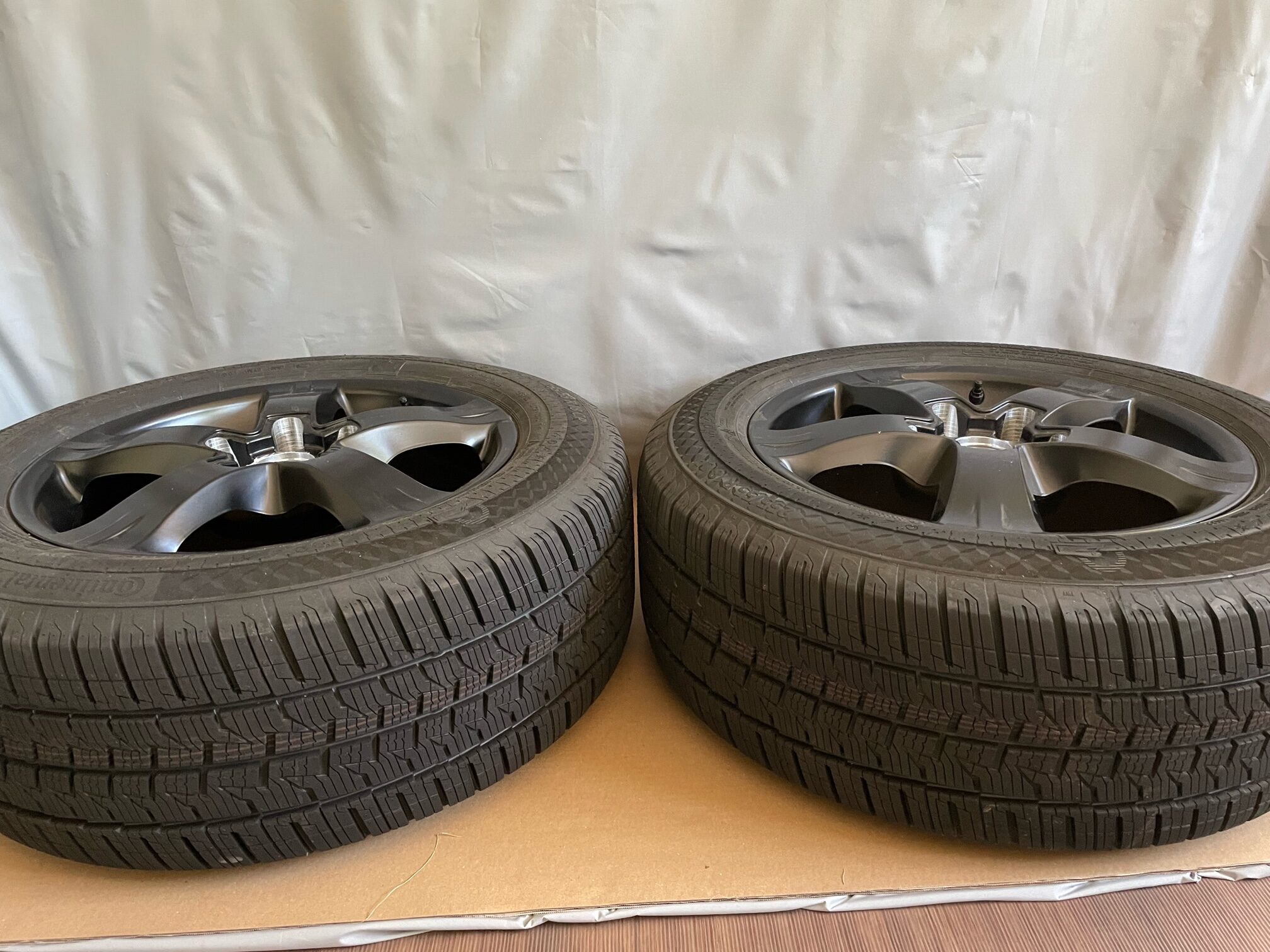 Continental Van Contact Reifen 255/55 R18 CP 2 Stück