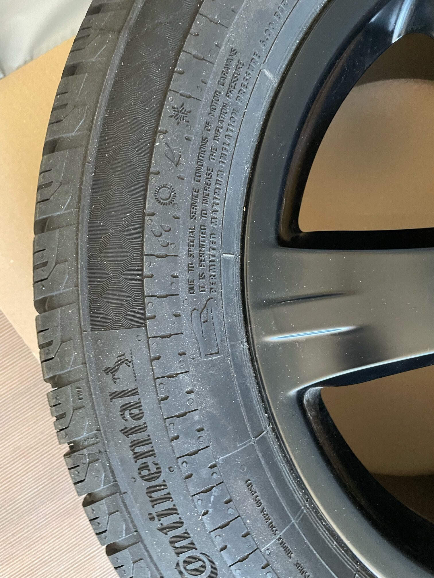 Continental Van Contact Reifen 255/55 R18 CP 2 Stück