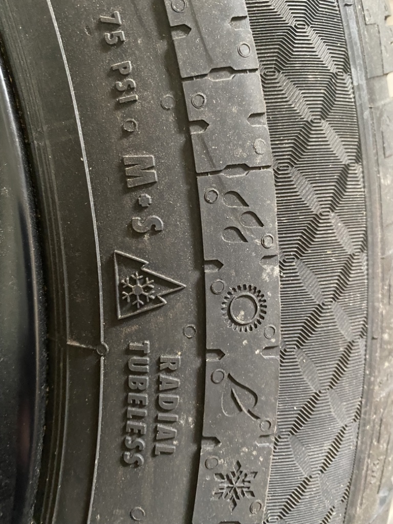 Continental Van Contact Reifen 255/55 R18 CP 2 Stück